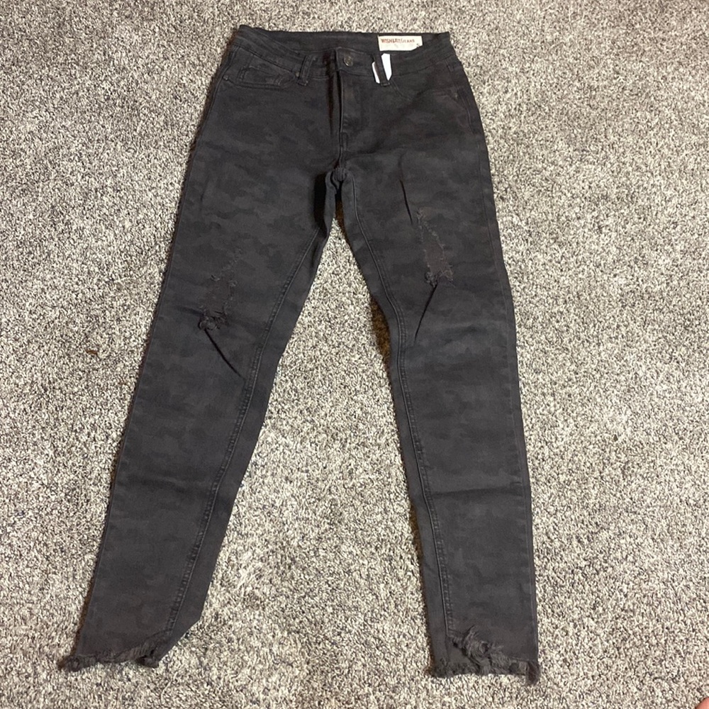 Camo skinny jeans